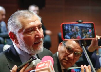 Adán Augusto López niega señalamientos que lo ligan con empresario acusado de huachicol