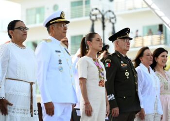 “Soberanía se conquista, se protege y se defiende día tras día”: Sheinbaum en aniversario de la Armada de México
