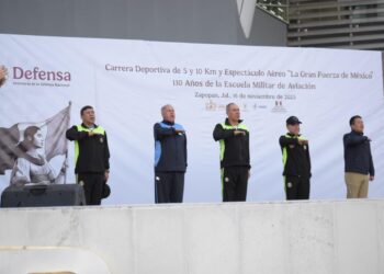 Ejército, Fuerza Aérea y Guardia Nacional realizan carrera y show aéreo en Zapopan por aniversario de la Aviación Militar