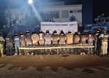 Guardia Nacional y Ejército aseguran arsenal y detienen a 14 personas en Culiacán