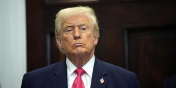 Trump insinúa dejar expirar el T-MEC y abrir la puerta a un nuevo acuerdo comercial