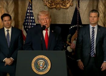 Trump ordena construir buques de guerra con su nombre y apuesta por una nueva flota militar