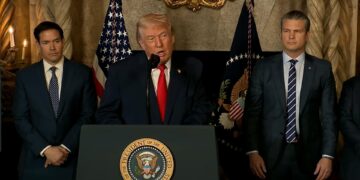 Trump ordena construir buques de guerra con su nombre y apuesta por una nueva flota militar