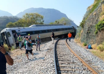 Semar confirma 13 fallecidos por descarrilamiento del Tren Interoceánico en Oaxaca
