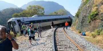Semar confirma 13 fallecidos por descarrilamiento del Tren Interoceánico en Oaxaca