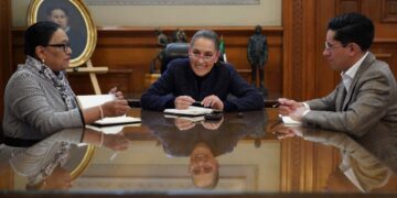 Sheinbaum invita al papa León XIV a visitar México en el Día de la Virgen de Guadalupe