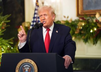 Mensaje a la nación de Trump: críticas al pasado y promesas de reformas en salud y vivienda