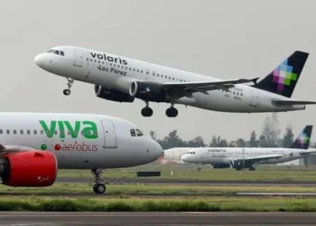 Volaris y Viva Aerobus sellan alianza histórica y crean un nuevo grupo aéreo de bajo costo