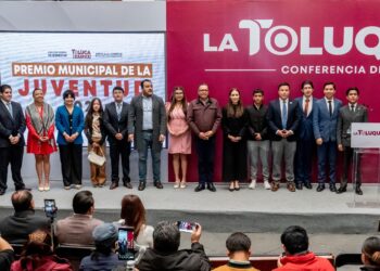 Reconoce Ricardo Moreno a las y los ganadores del Premio Municipal de la Juventud 2025