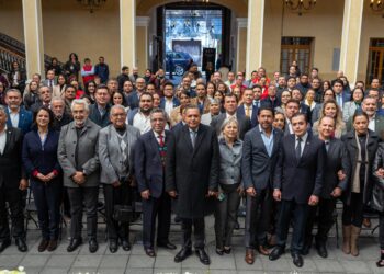 Trabajará Ricardo Moreno para consolidar el centro de Toluca como un espacio comercial de gran relevancia