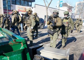 Minnesota refuerza seguridad tras muerte de hombre en operativo federal