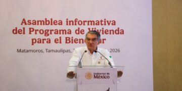 Reconoce Infonavit a Américo Villarreal por liderazgo en construcción de viviendas