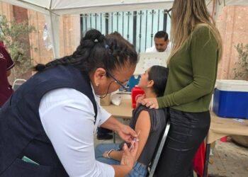 Mantiene Sector Salud vacunación intensiva y Equipo de Respuesta Rápida para contención del sarampión