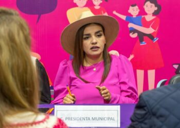 Grecia Quiroz denuncia ante Fiscalía a un senador, a un diputado y a un exalcalde por presunto vínculo en el homicidio de Carlos Manzo