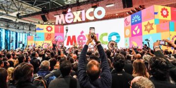 Exploran inversiones en el sur y nuevas rutas aéreas: Turismo