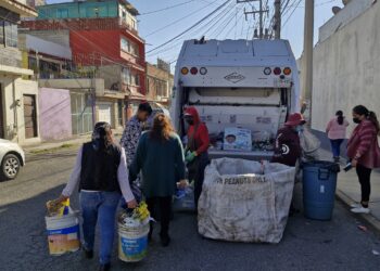 Posiciona Ricardo Moreno a Toluca como líder en gestión de residuos