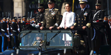 Lealtad en tiempos adversos: Ejército llama a la unidad nacional y a defender la patria junto al pueblo