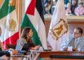 Reconoce Ricardo Moreno soberanía de Palestina y distingue a la embajadora Nadya Rasheed