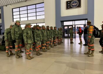 Ejército despliega rescatistas en mina colapsada en Sinaloa