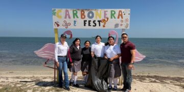 Contribuyen jóvenes al cuidado del medio ambiente con limpieza de playas en Tamaulipas: INJUVE