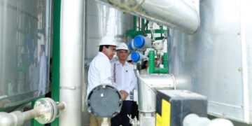 Gobernador constata avance de planta de combustibles alternativos en Altamira