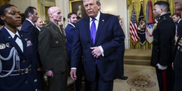 Trump advierte que “pronto” se sabrá cuál será la represalia por el ataque a la embajada de EE. UU. en Riad