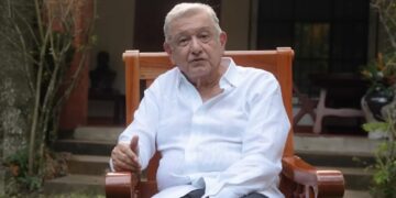 Rechazan versión de que López Obrador esté internado en un hospital militar