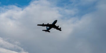 Avión cisterna de Estados Unidos se estrella en el oeste de Irak