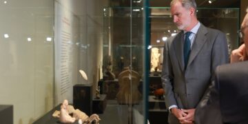 Felipe VI admite abusos en la Conquista y reabre debate histórico