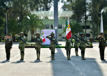 Nuevo mando en el Ejército: Juan José Gómez Ruiz asume como Comandante