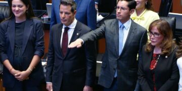 Nuevo canciller en funciones: Roberto Velasco asume la SRE en un momento clave para México