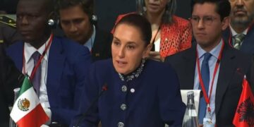 Sheinbaum impulsa a México en el escenario global: propone albergar Cumbre por la Democracia en 2027