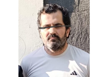 Excontralmirante busca frenar su regreso a México: Farías Laguna pedirá asilo en Argentina