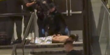 Tirador en cena de Trump enfrentará múltiples cargos: esto se sabe del agresor