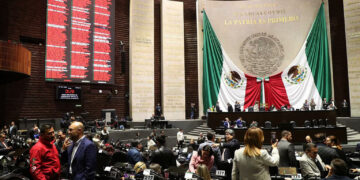 Congreso avala reforma constitucional para expedir Ley General sobre feminicidio