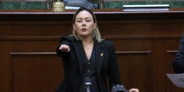Yeraldine Bonilla asume como gobernadora interina de Sinaloa tras licencia de Rocha Moya