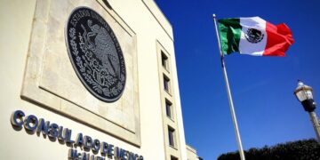 Sheinbaum rechaza acusaciones de EE.UU.: “es falso que consulados mexicanos hagan política”