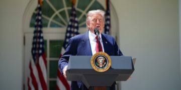Trump arremete contra México: “los cárteles gobiernan el país, nadie más”