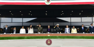Conmemoran 106 años de la Columna de la Legalidad en el Heroico Colegio Militar