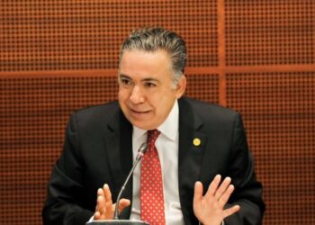 Enrique Inzunza niega contacto con autoridades de EE.UU. tras señalamientos
