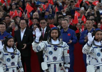 China lanza la misión Shenzhou-23 rumbo a la estación espacial Tiangong