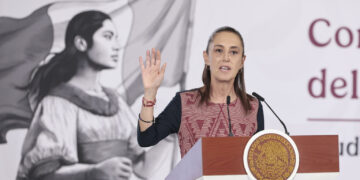 Sheinbaum aclara que citatorios de la FGR a Maru Campos y Rocha Moya “no son imputaciones”