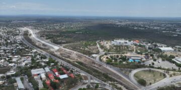 Avanza Gobierno de Tamaulipas en obras estratégicas de movilidad para la capital