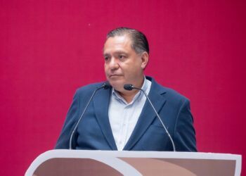 Lideran mujeres éxito emprendedor en la EMET: Ricardo Moreno