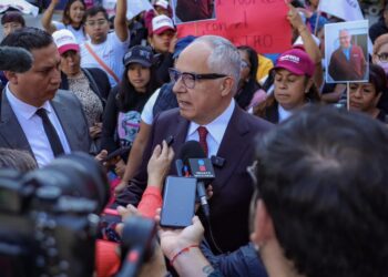 Alfredo Álvarez va por Baja California