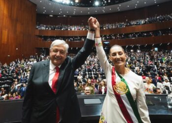Sheinbaum agradece respaldo de López Obrador ante tensiones con EE.UU.