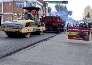 Rescata Ricardo Moreno calles y vialidades con el “Diablo Dragón”