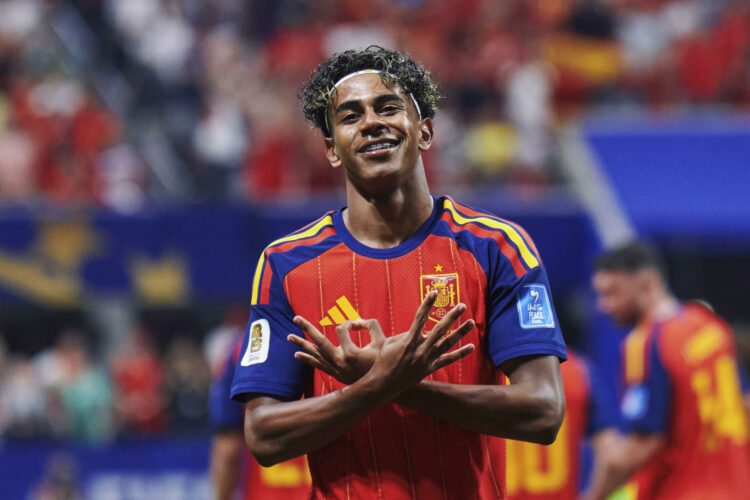 ATLANTA (ESTADOS UNIDOS), 21/06/2026.- El delantero de la selección española Lamine Yamal celebra el primer gol del partido del Mundial 2026 entre España y Arabia Saudí, con victoria 4-0 este domingo en Atlanta. EFE/Ángel Martínez/RFEF - -SÓLO USO EDITORIAL/SOLO USO PERMITIDO PARA ILUSTRAR LA NOTICIA QUE APARECE EN EL PIE DE FOTO (CRÉDITO OBLIGATORIO)-