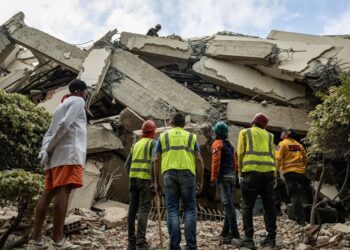 Aumenta Venezuela a mil 450 la cifra de muertos por el doble terremoto