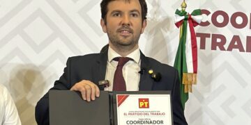 ¡Tiemblan Gallardo y Partido Verde! Gerardo Sánchez Zumaya se registra en coalición PT y Morena por San Luis Potosí.
